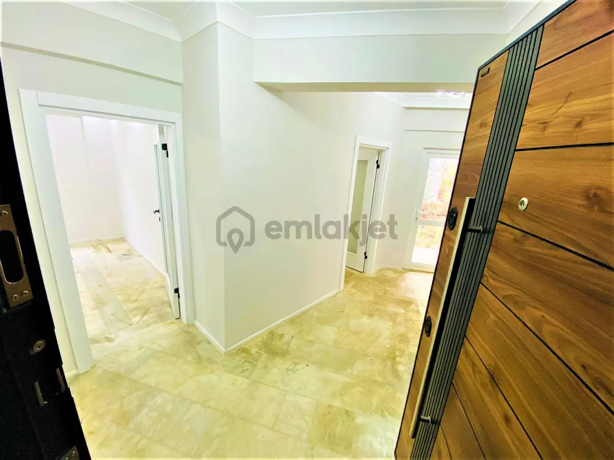 Akçay Merkez De 2+1 Satılık Daire - 4