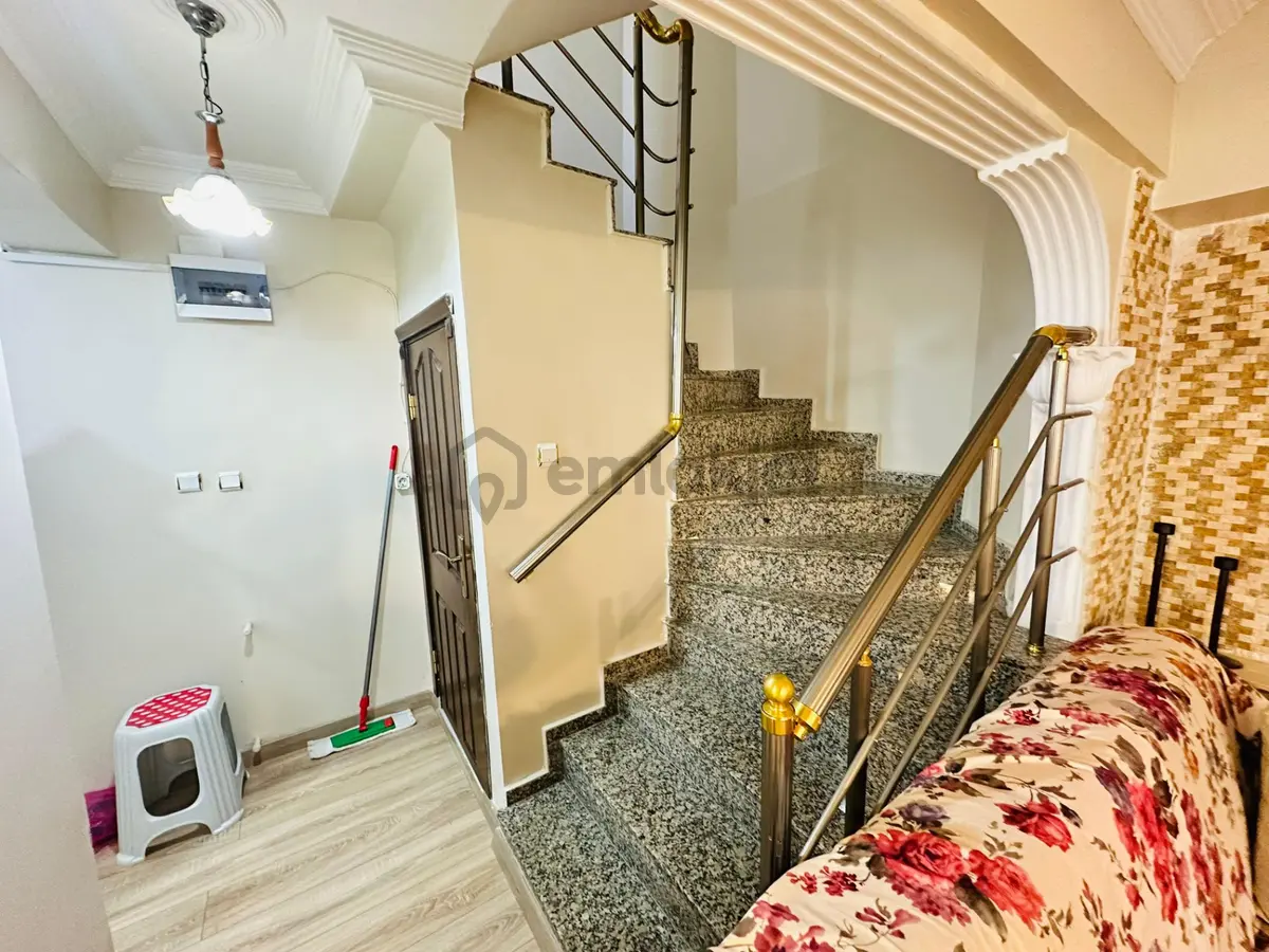 Akçay Da 4+1 Triblex Bahçeli Satılık Müstakil Ev - 8