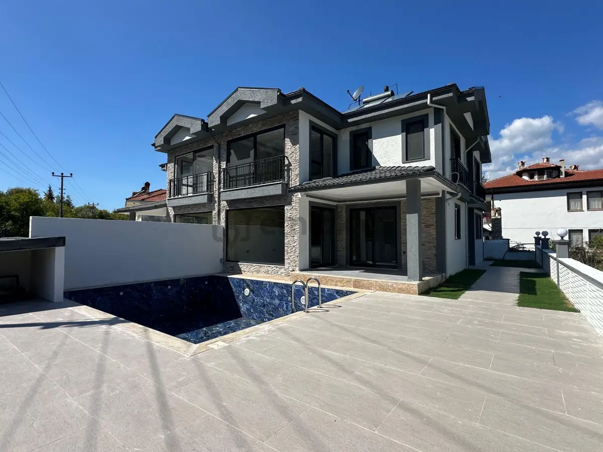 Dalyan Da 4+1 Müstakil Lüks Villa Satılık - 2