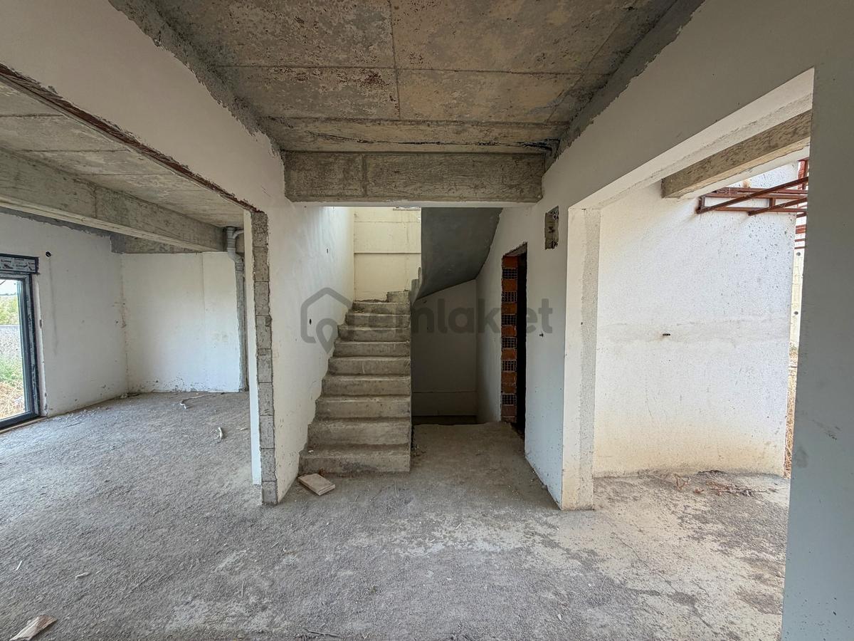 Balıkesir Karesi Naipli'de Satılık 4+1 252 M² Köşe Villa - 10