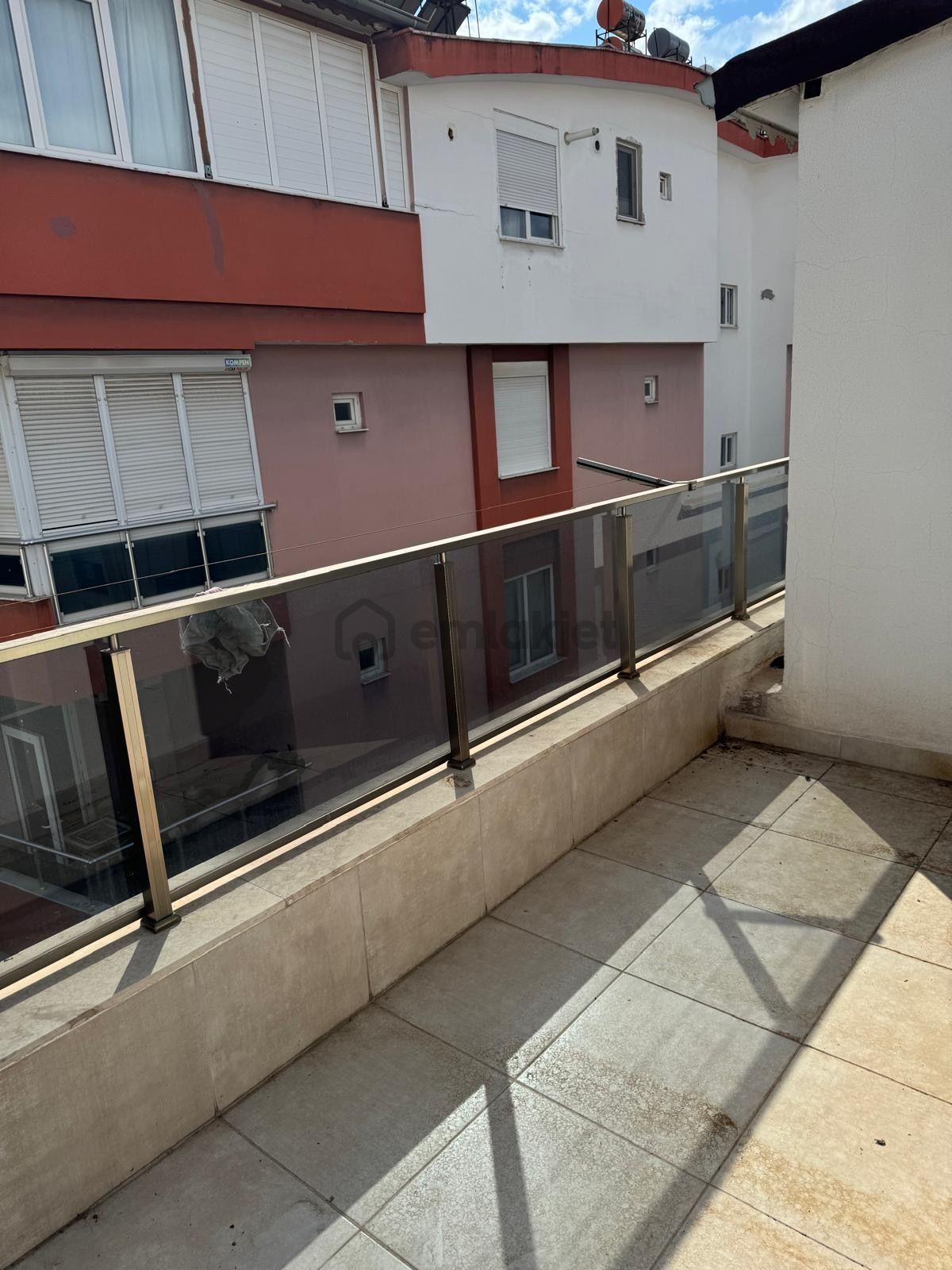 Meydankavağında Ebeveyn Banyolu Geniş Kullanışlı 3+1 Daire - 21