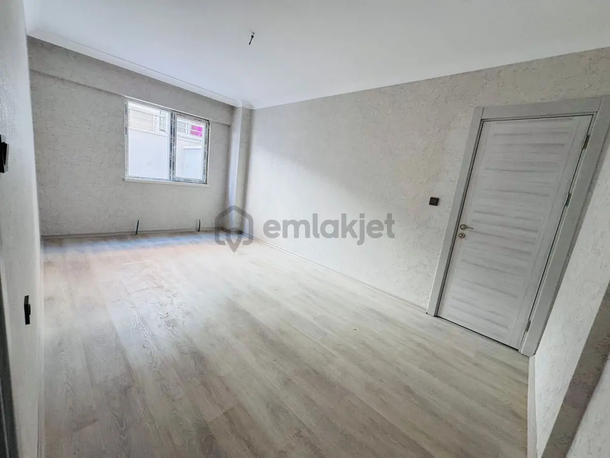 Karapürçek'te Ebeveyn Banyolu Asansörlü 3+1 Satılık Sıfır Daire !! - 15