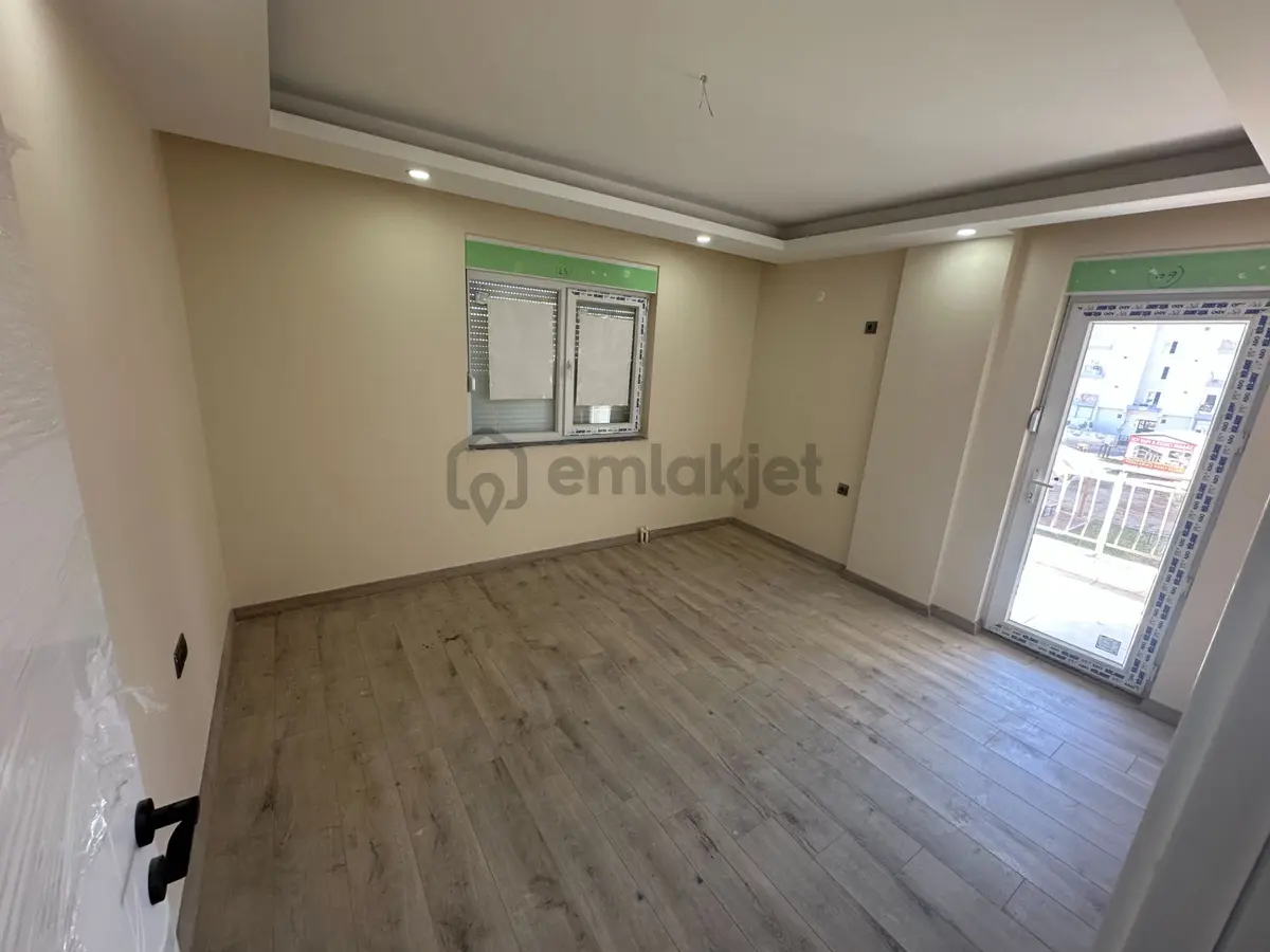 Aktoprakta Site İçerisinde Sıfır Asansörlü 2+1 - 19