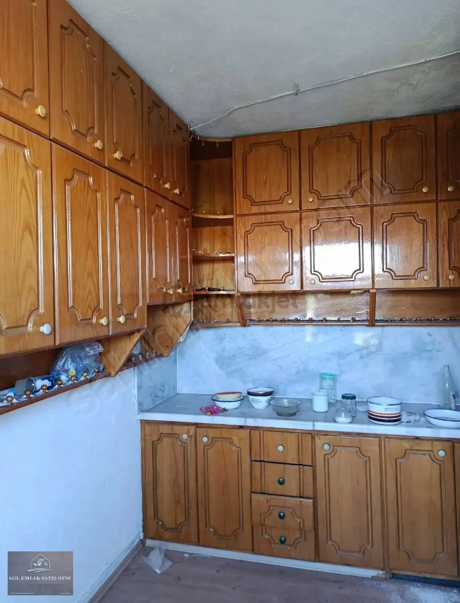 Hamidiye Mah 3 Katlı 2+1daire Olan Binamız Satlıktır - 10