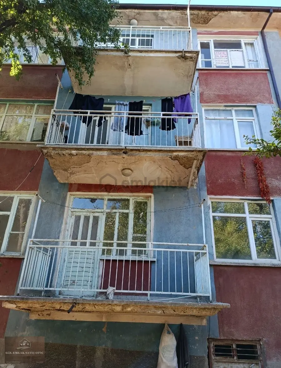 Hamidiye Mah 3 Katlı 2+1daire Olan Binamız Satlıktır - 12