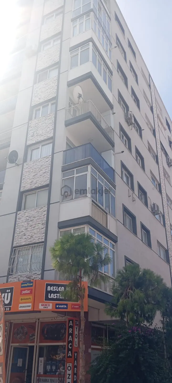 Eşrefpaşa Cadde Üstü Satılık Daire - 4