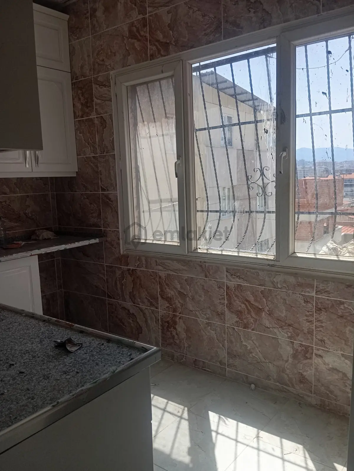 Bakımlı Temiz Geniş Caddeye Yakın Satılık Daire - 17