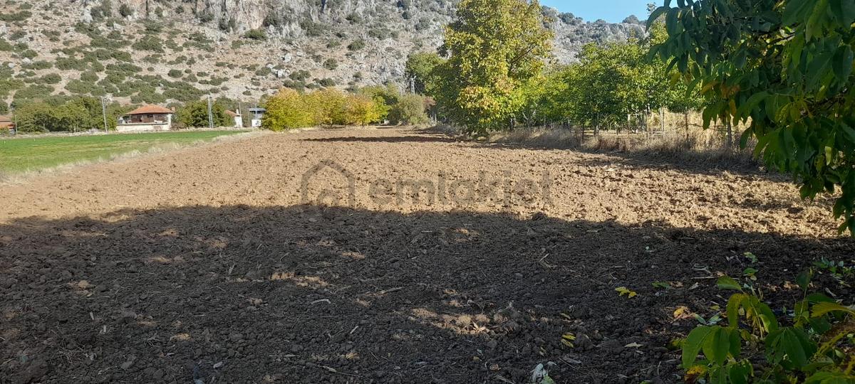 Burdur Ağlasun Hisarköy'de Satılık Bahçeli Ev - 16