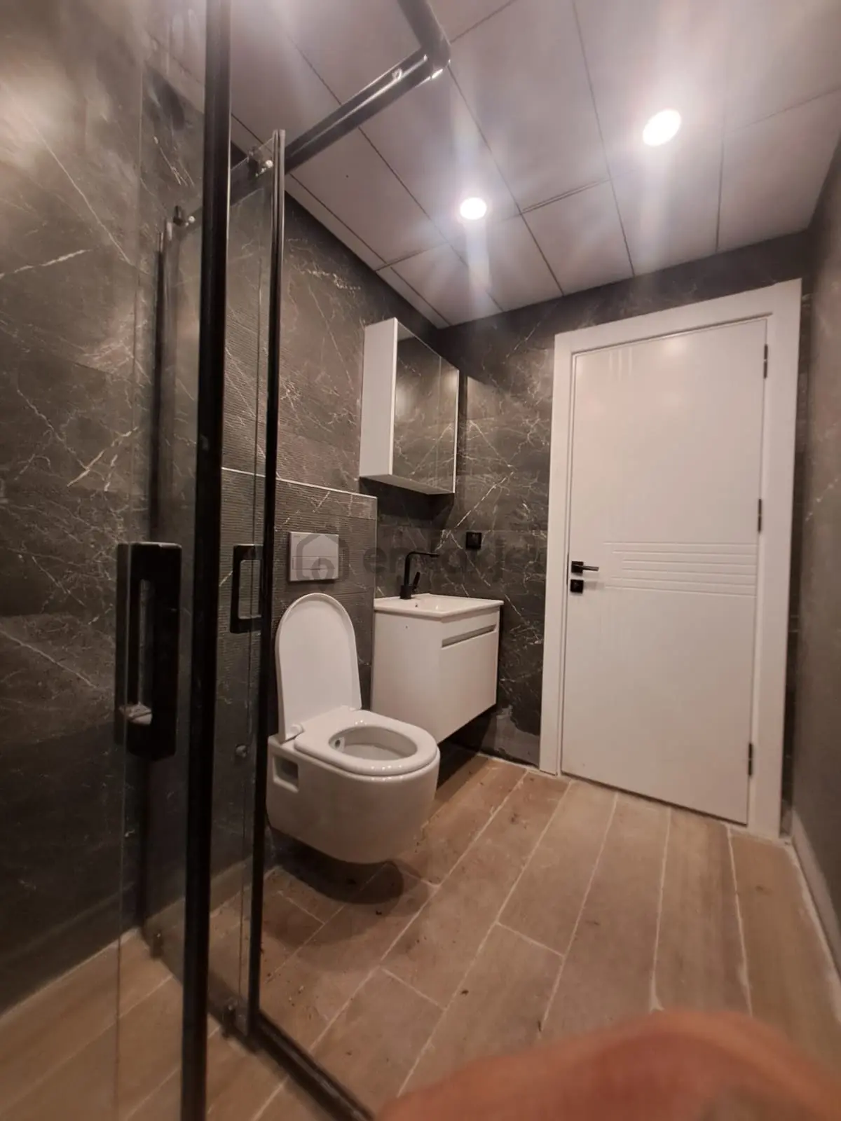 2+1 100 M2 3 Katlı Binanın 2 Katında (d200) - 7