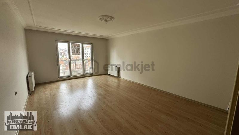 Mercanlardan Yeşilevler'de 3+1 Kiralık Daire - 2