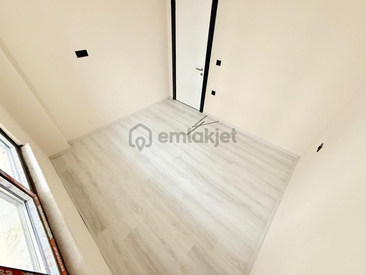 ▶ ▶akçay Körfez'den Ön Cephe Geniş Balkonlu 1+1 Satılık Daire - 18
