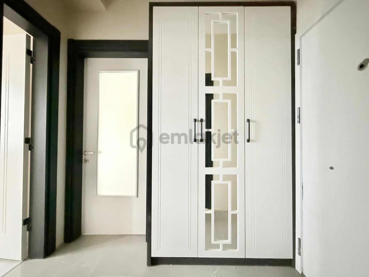 ▶ ▶akçay Körfez'den Ön Cephe Geniş Balkonlu 1+1 Satılık Daire - 4