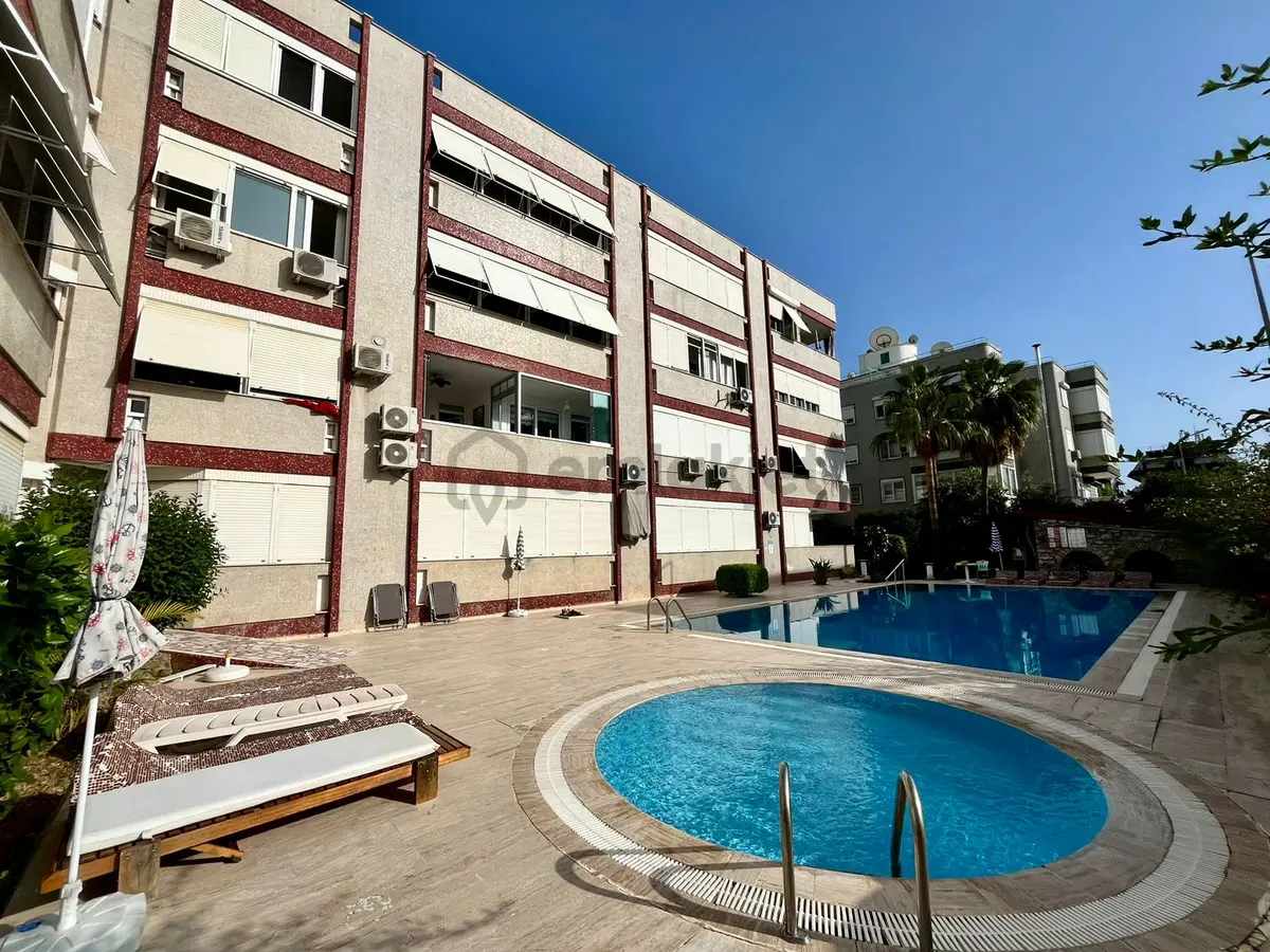 Obagolde Denıze 300m Mesafede Havuzlu 2+1 Asansorlu Satılık - 25