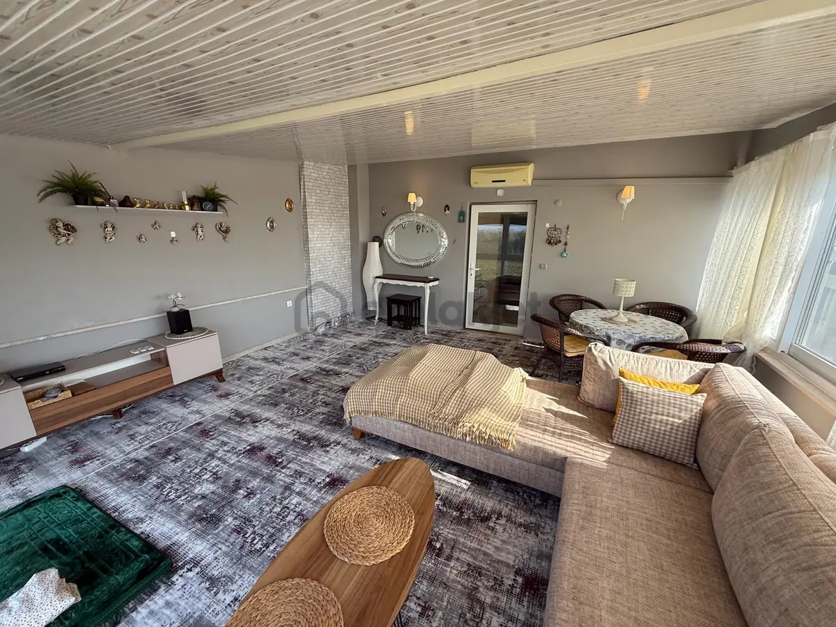 Kuşadası Davutlar Caferli'de Deniz Manzaralı Satılık Villa - 8