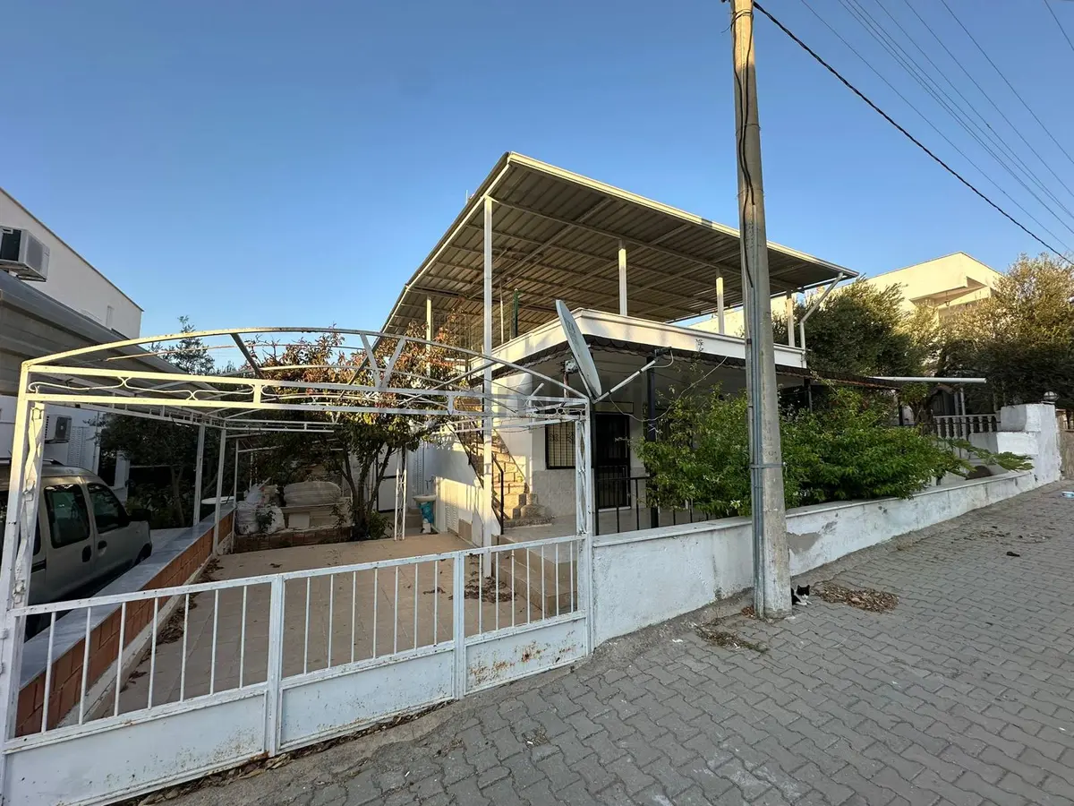 Didim De 250 M2 Arsa İçinde Tek Katlı Tam Müstakil Ev - 2