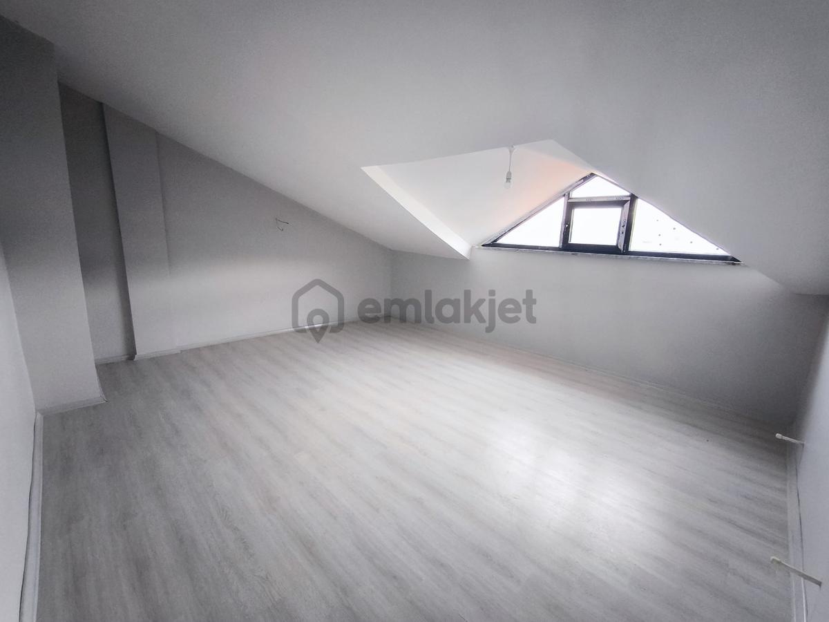 Armutlu Merkez'de 4+2 Dubleks - 20