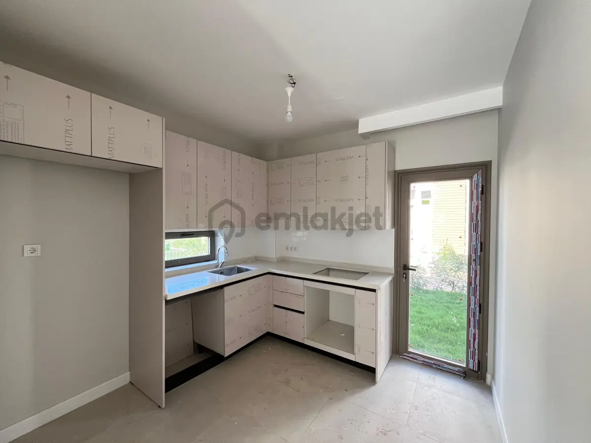 Bodrum Dereköyde Satılık Modern 2+1 Bahçe Katı Daire - 17
