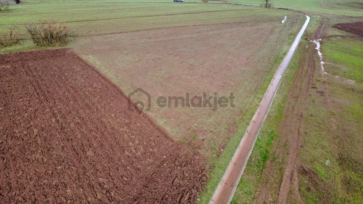 Tokat Merkez'de Satılık Arazi - 8