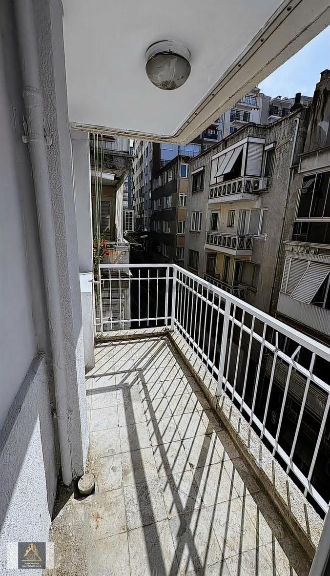 İnönü Caddesi Yakını Satılık 3+1 Daire - 15