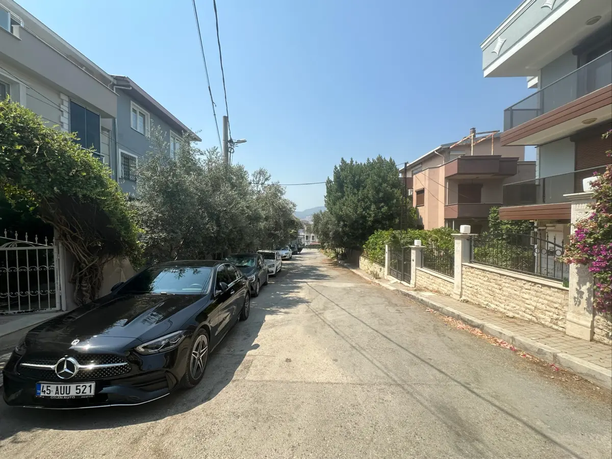 Gaziemir Beyazevler De Satılık Villa - 5