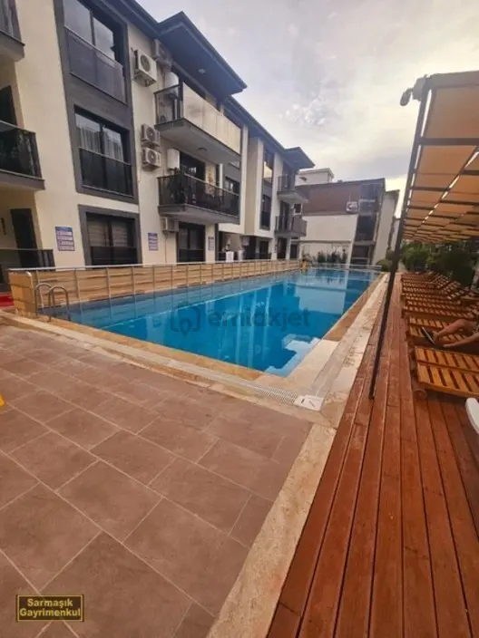 Davutlar'da Havuzlu Lüks Sitede Satlık 2+1 Daire - 12