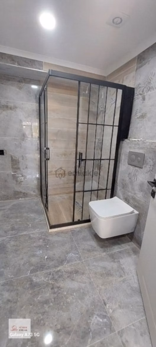 Bağlarbaşı Cad. Üzerinde 2+1 Sıfır Daire - 18