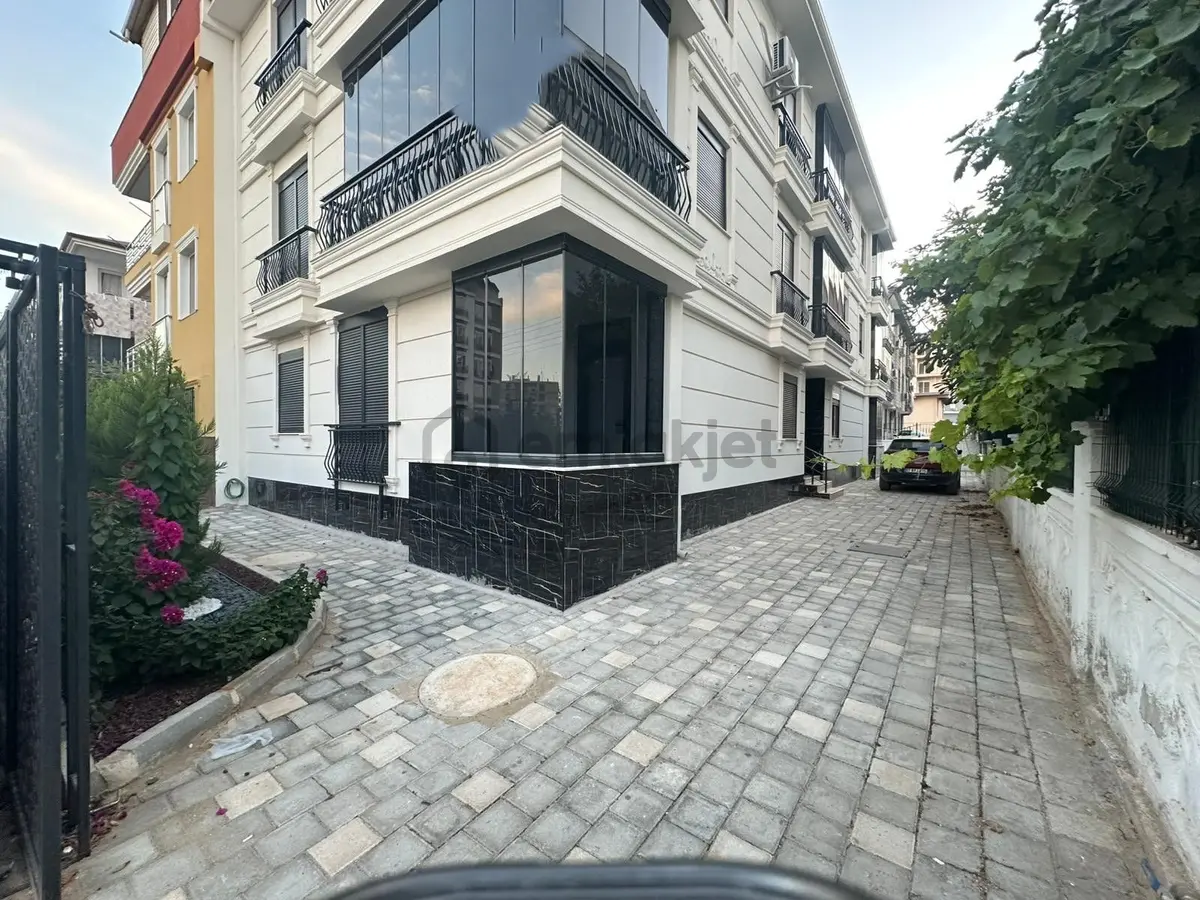 Yatırımlık , Şık , Katta 1+1 Daire - 7