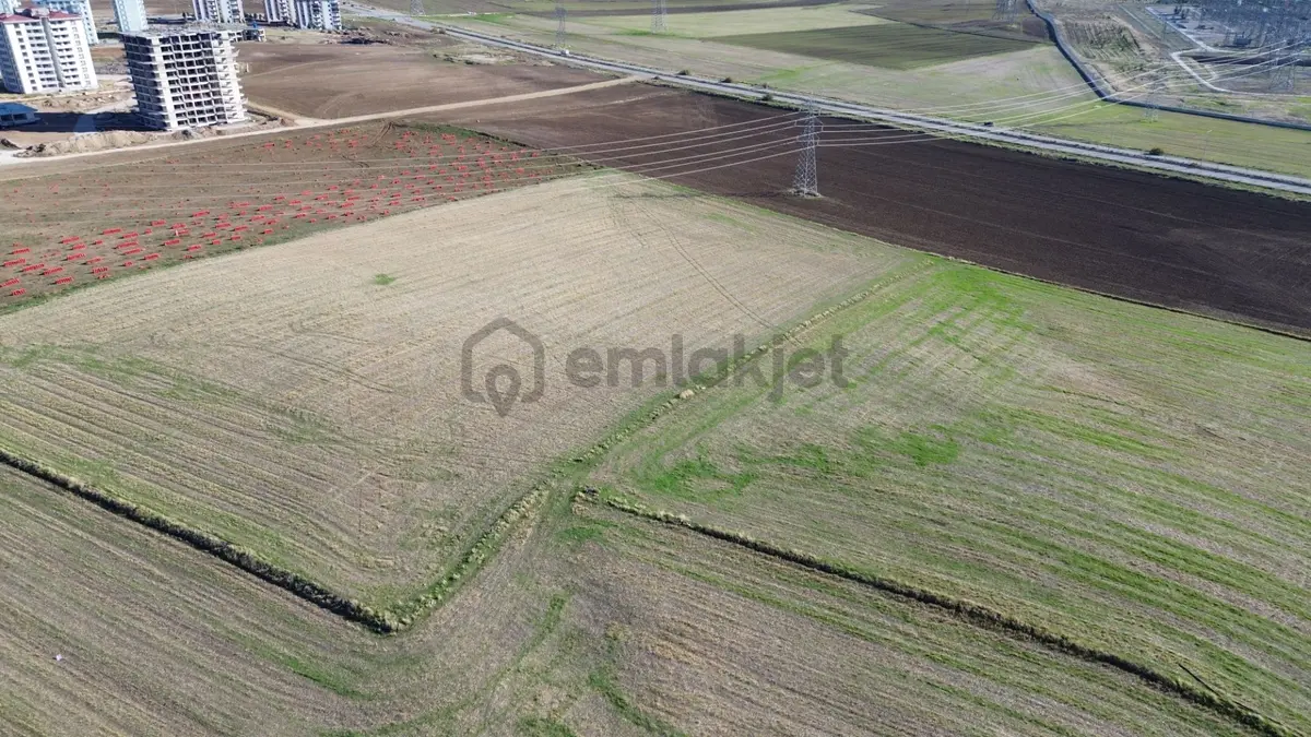 Satılık İmarlı Arsa Alcı Bulvarı 2 Parsel Üstü - 4