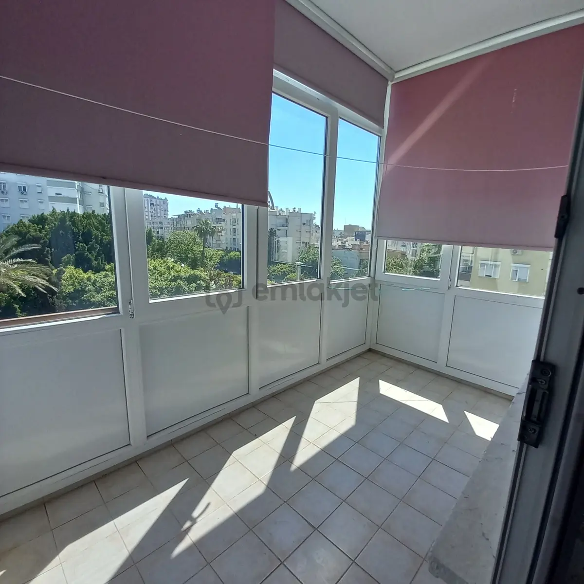 Güllük Caddesi Satılık Daire - 18