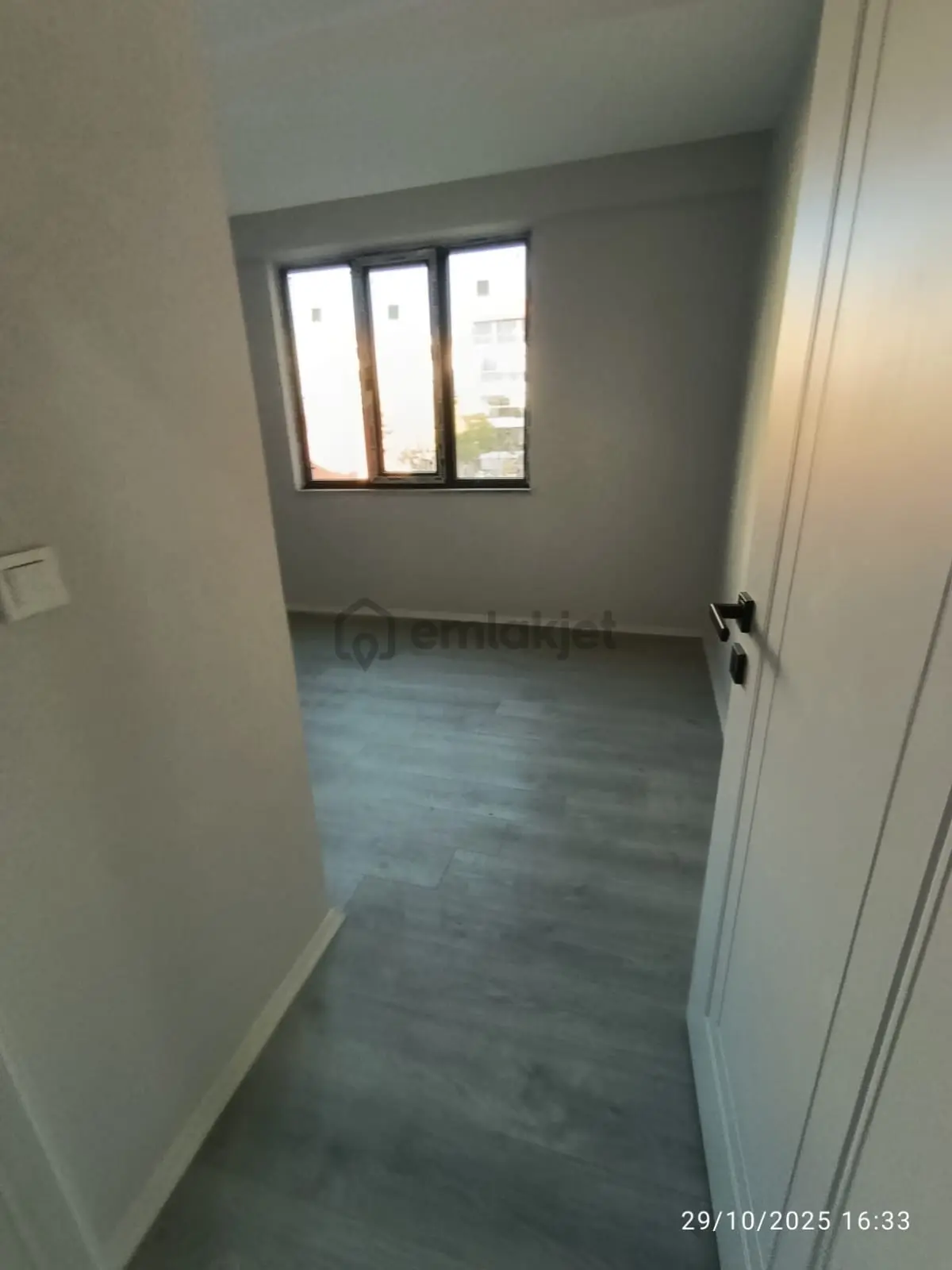 Çamlıca Mahallesinde Satılık 3+1 Daire - 10