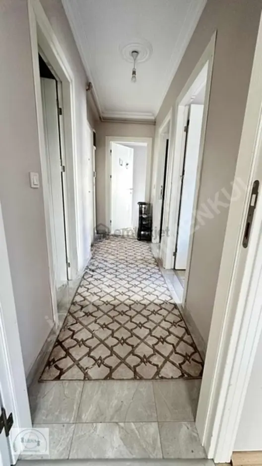 Ana Cadde Üzeri Kullanımlı Modern Eşyalı Geniş 2+1 - 20