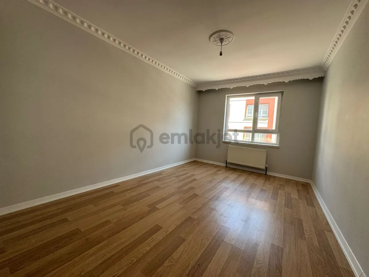 Atapark Mahallesi'nde Genç Binada Full Yapılı 3+1 Daire! - 9