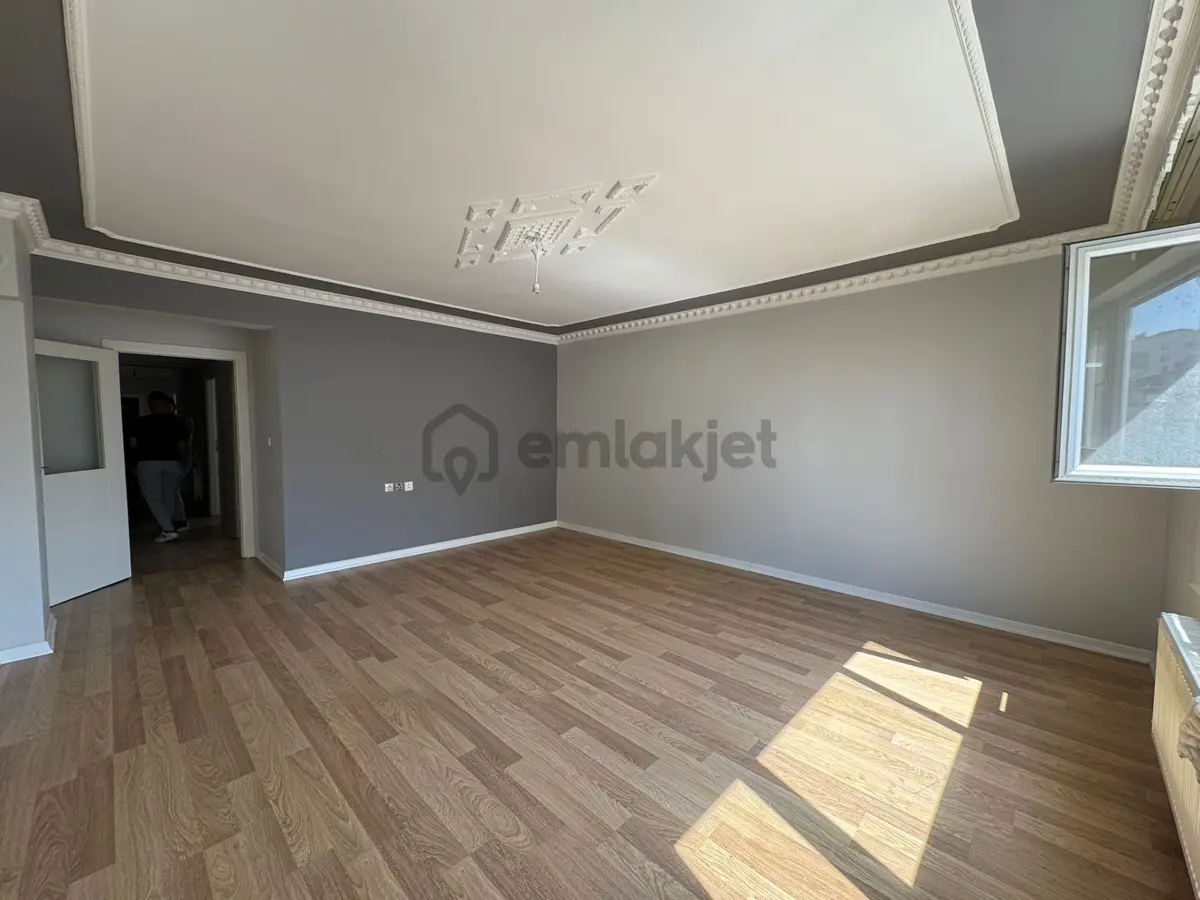 Atapark Mahallesi'nde Genç Binada Full Yapılı 3+1 Daire! - 6