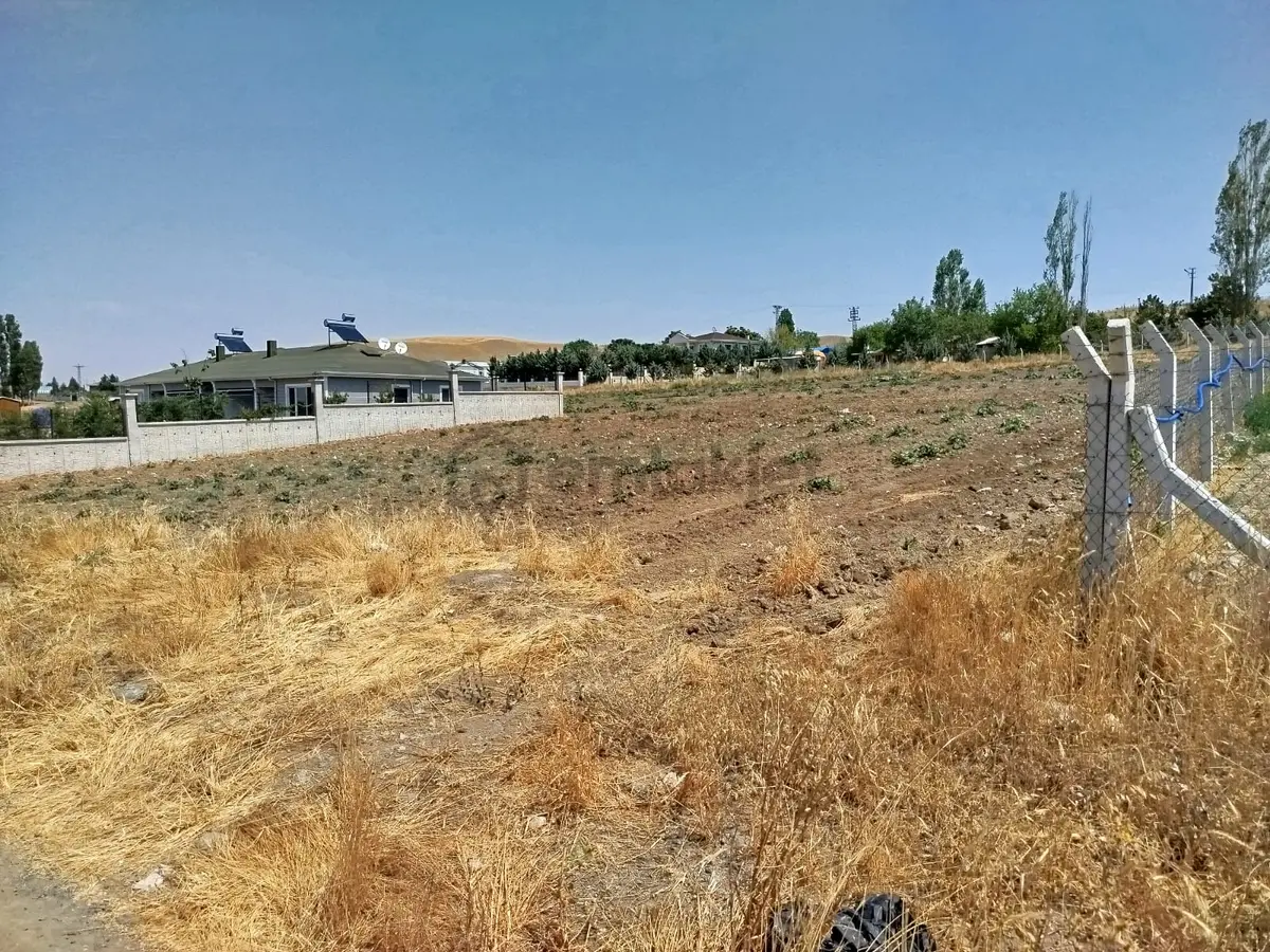 Etimesgut Şehitali 'de 1000m2 İmarlı Villa Parseli - 2