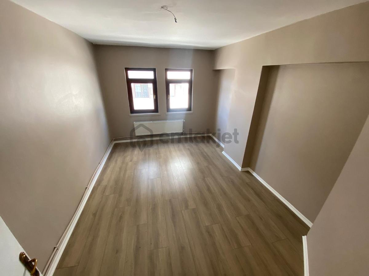 Yayla Mahallesi'nde Asansörlü Binada Katta 3+1 Daire! - 15