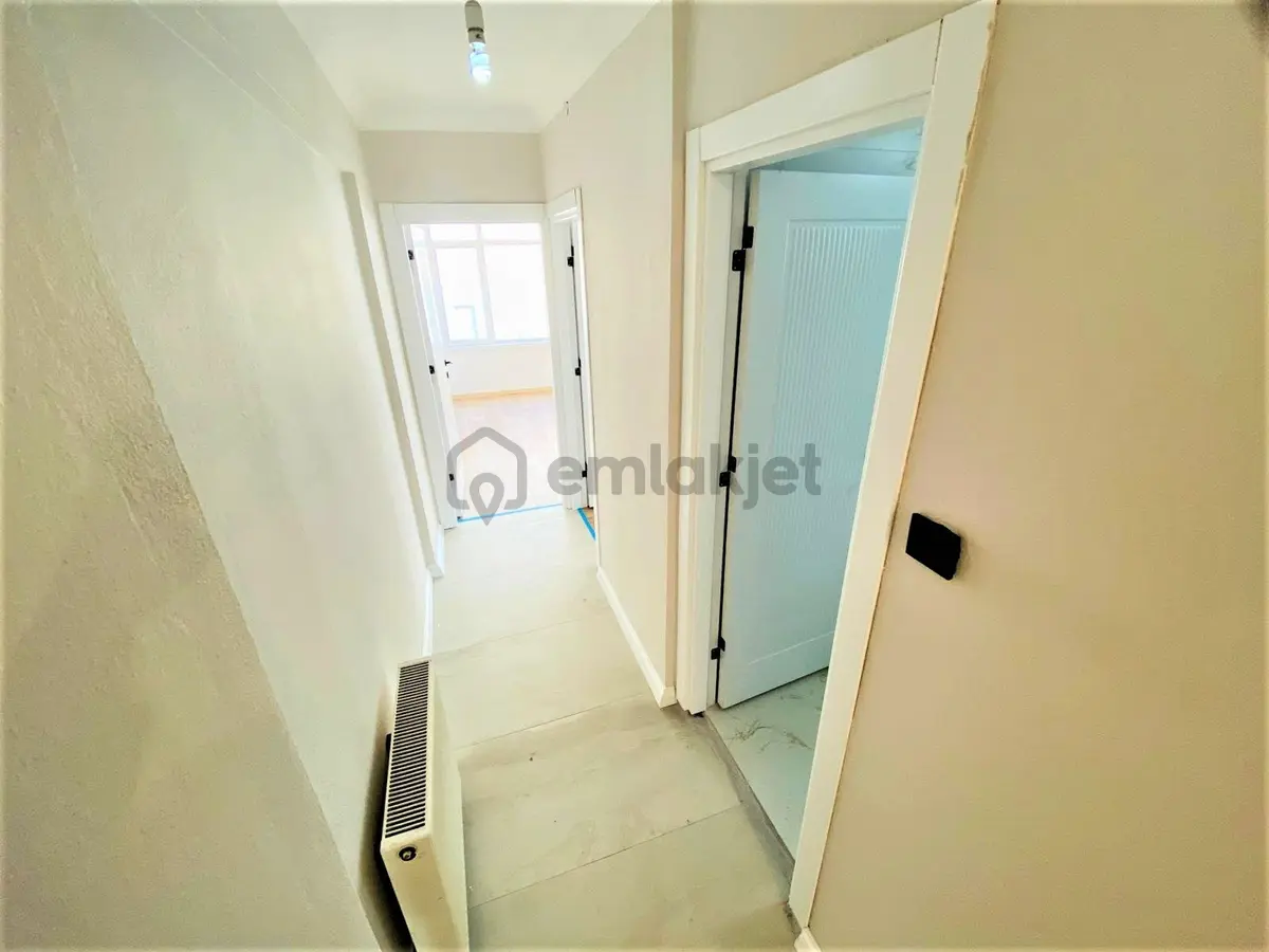 Akçay Merkez De Ön Cephe 2+1 Satılık Daire - 6
