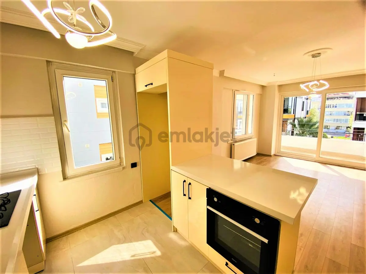 Akçay Merkez De Ön Cephe 2+1 Satılık Daire - 19