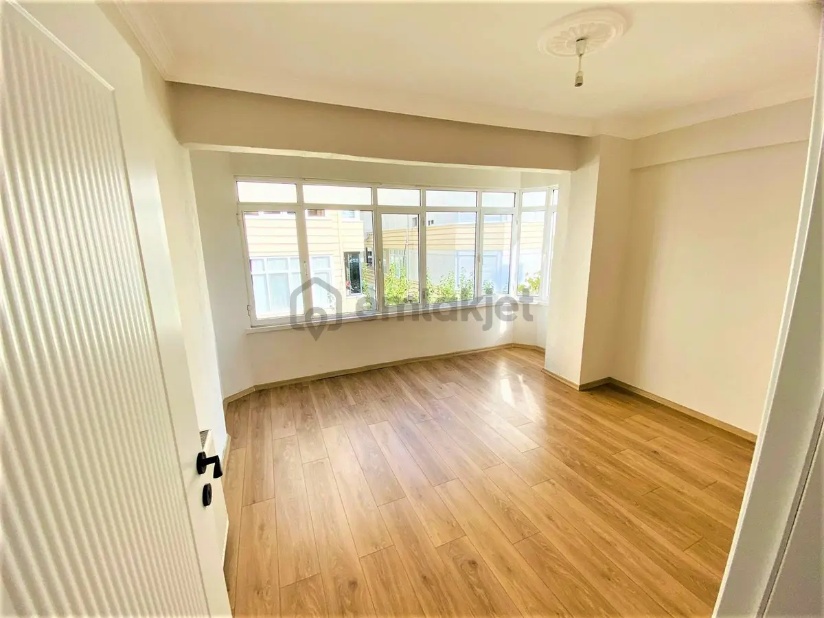 Akçay Merkez De Ön Cephe 2+1 Satılık Daire - 13