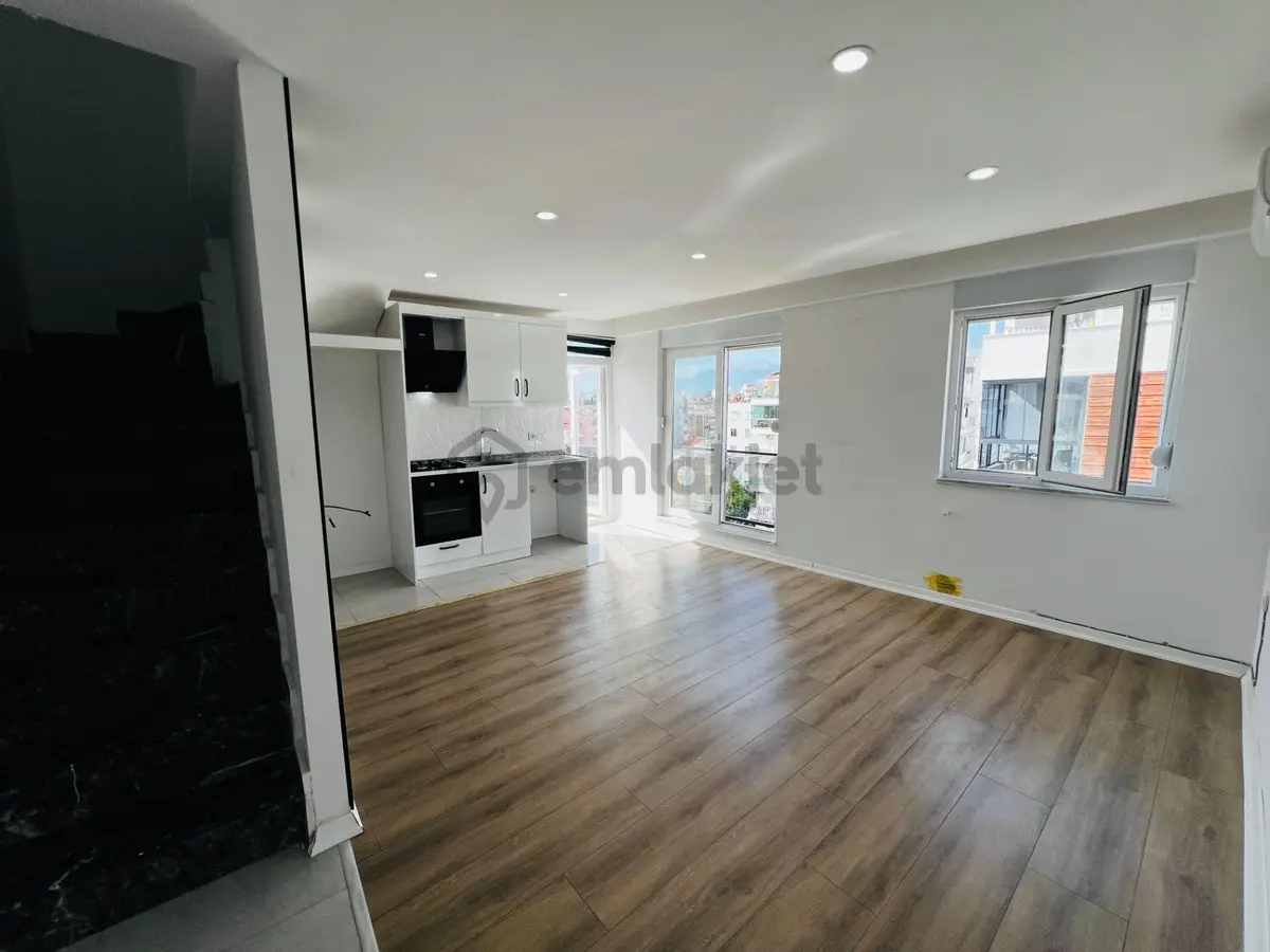 Site İçinde Havuzlu Kapalı Otoparklı Dubleks Daire - 5