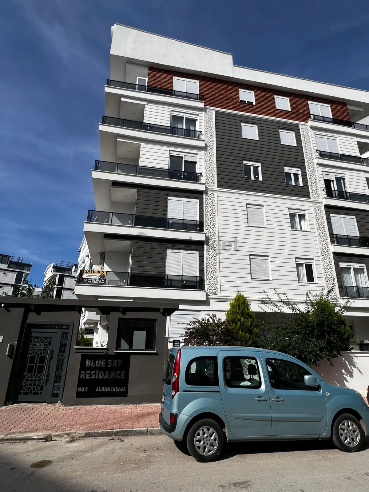 Site İçinde Havuzlu Kapalı Otoparklı Dubleks Daire - 2