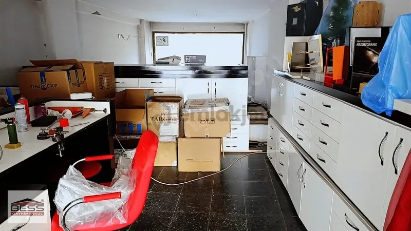 Bess'den Doktorlar Caddesi Üzeri Devren Kiralık İş Yeri - 10
