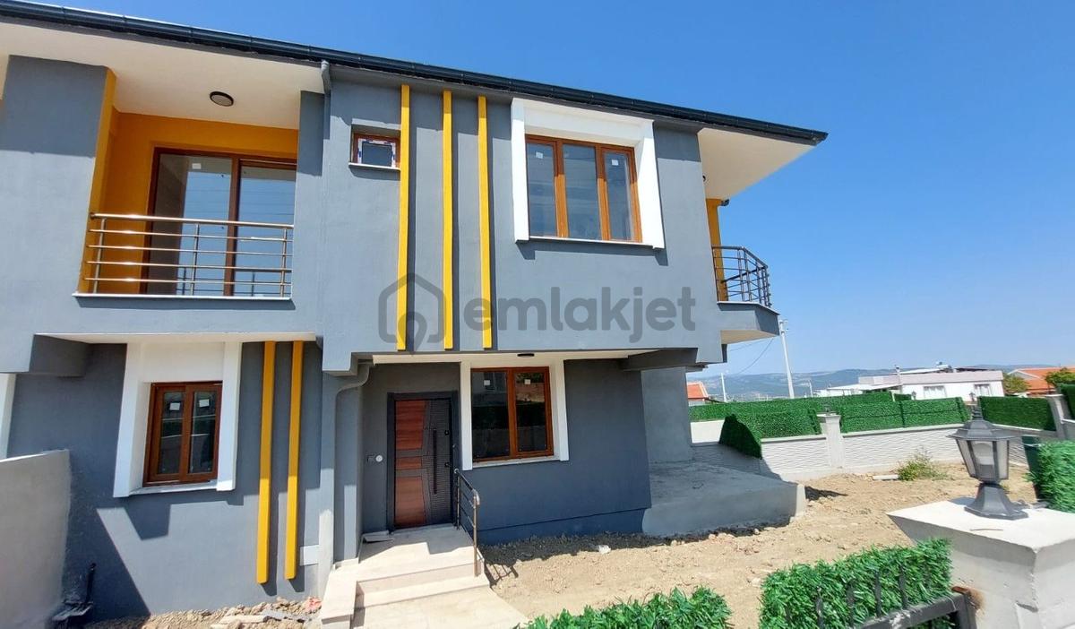 Dazyurt'ta Sahibinden Sıfır Dubleks Ev - 3