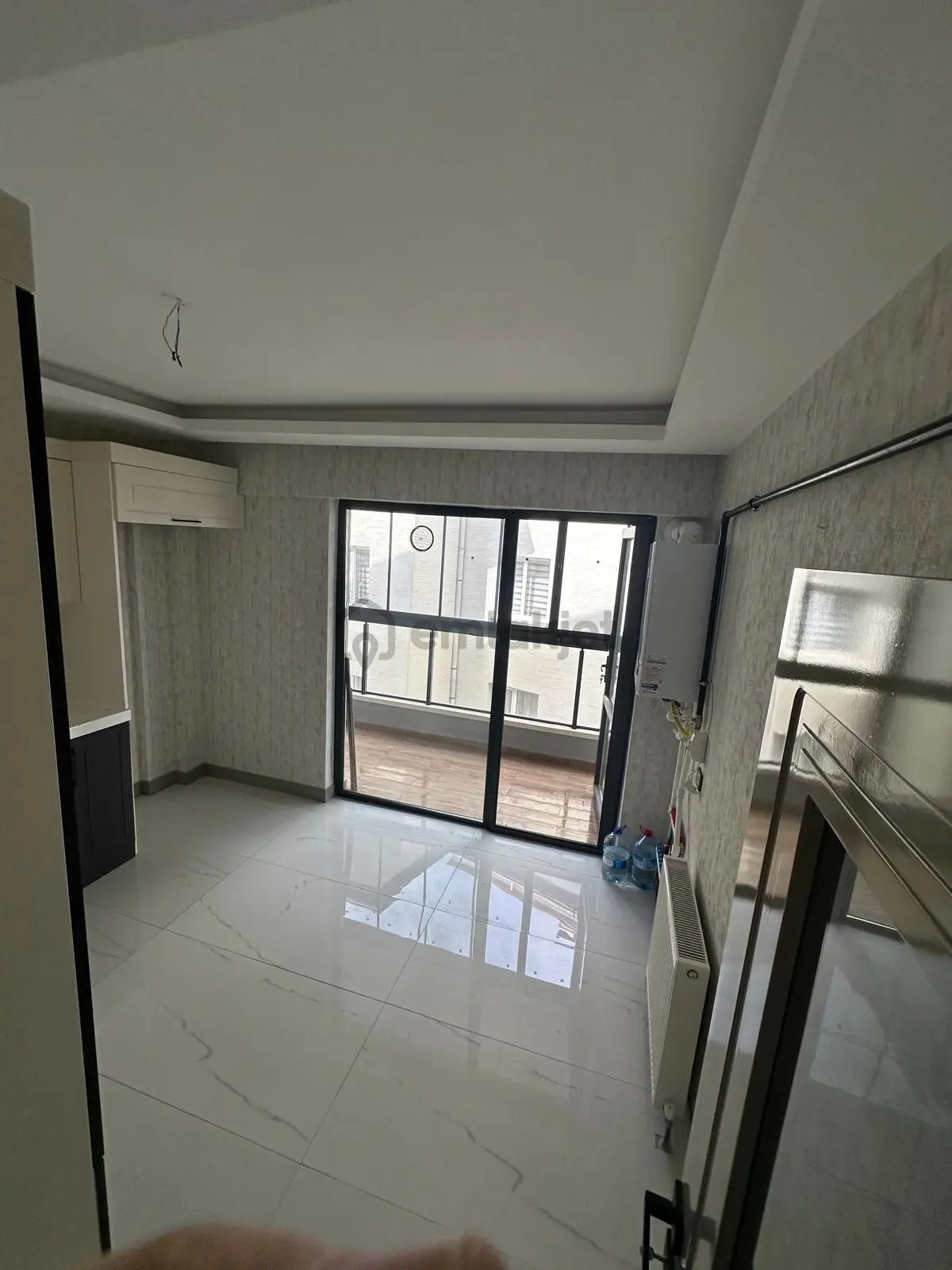 Atapark Mahallesi'nde Cadde Üzerinde Sıfır Binada Full Yapılı Daire! - 2