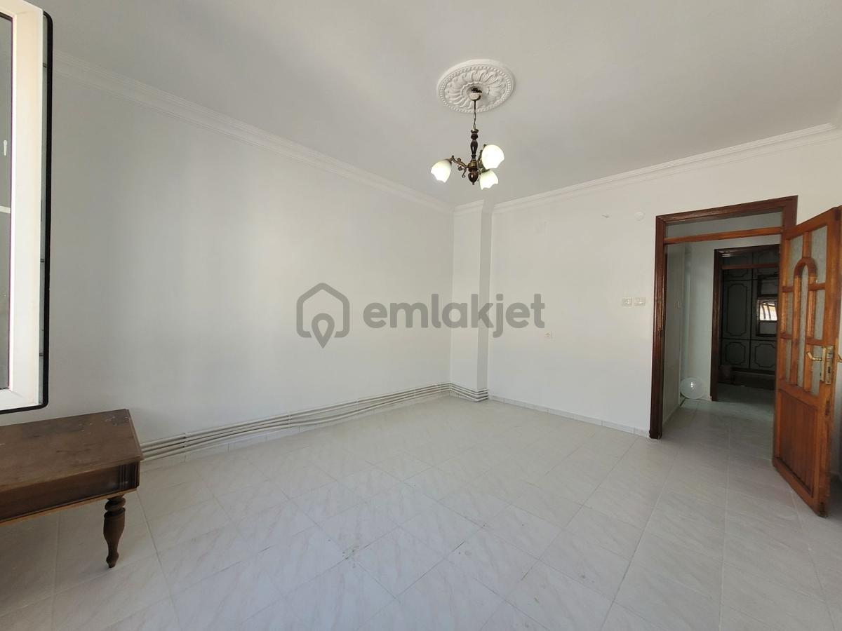 Tek Yetkili 3 Katlı Müstakil - 7