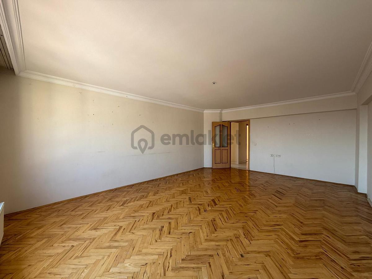 Osmangazi Mahallesi'nde Cadde Üzerinde 4+2 Dubleks Daire! - 7