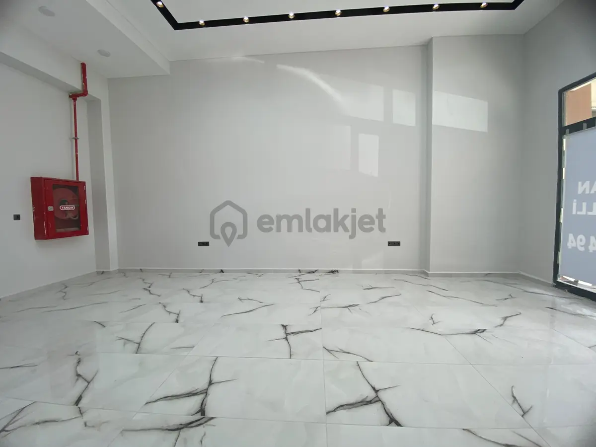 Bornova Dap Yapı’da Kullanıma Hazır Kiralık Dükkan - 10