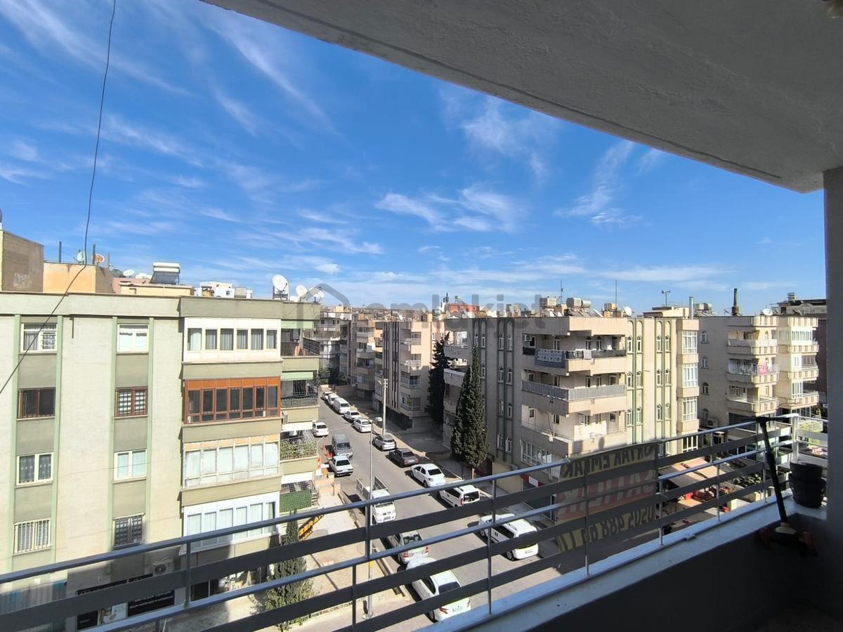 Ulubatlı Mahallesi'nde Merkezi Konumda Satılk 3+1 Daire - 19