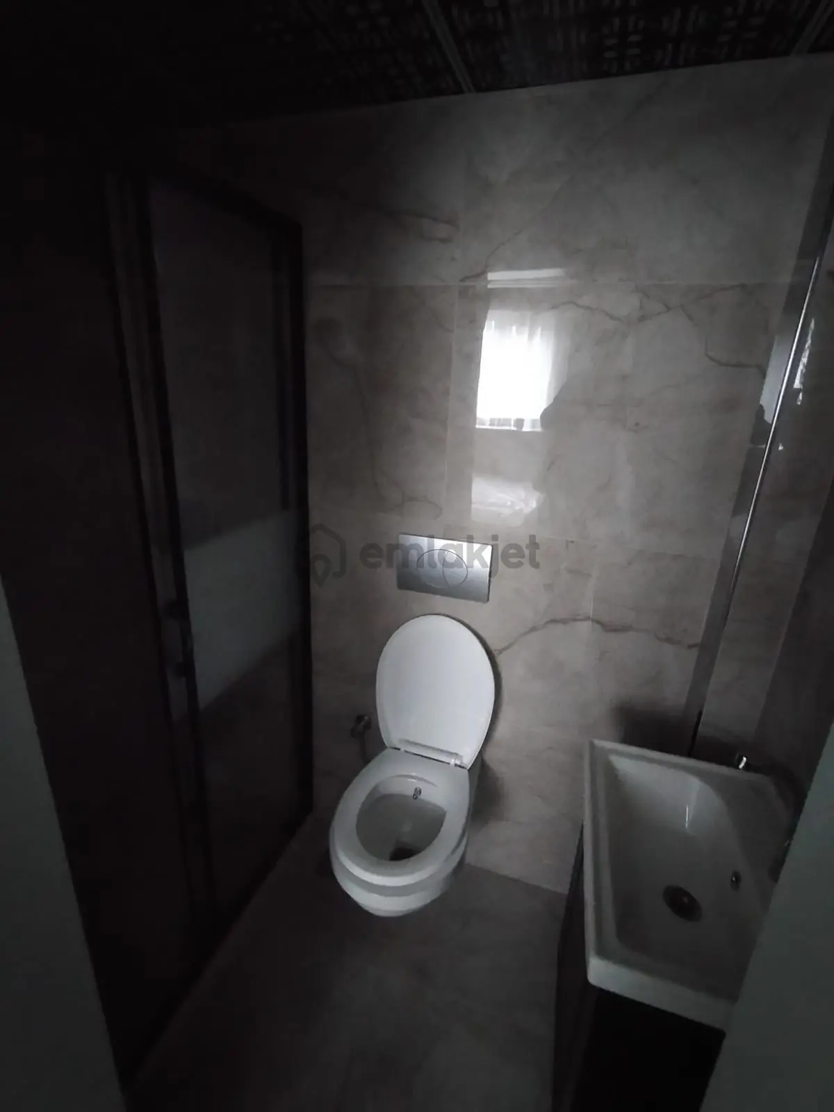 Kınıklı Mah. 1+1 Satılık Apart - 8