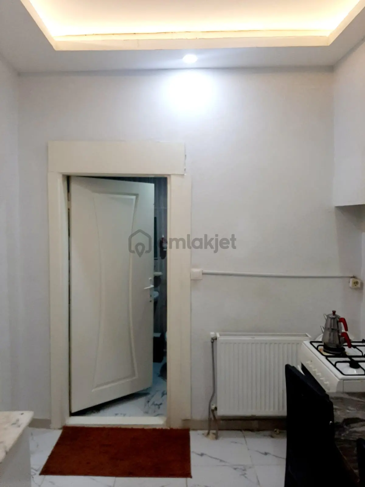 Sahibinden Sahibinden Acil Satılık 1+1 Doğalgazlı Daire Konak Arena Otel Arkası - 6