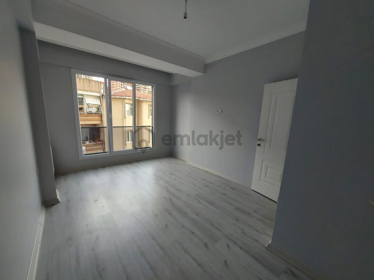 Barış'tan Açık-kapalı Otoparklı Lüks 3+1 Daire - 8